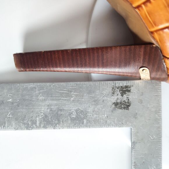 Michael Kors High Heels Size 6 T-Strap Sandals Camden Croc Embossed Camel Tan - Picture 10 of 11